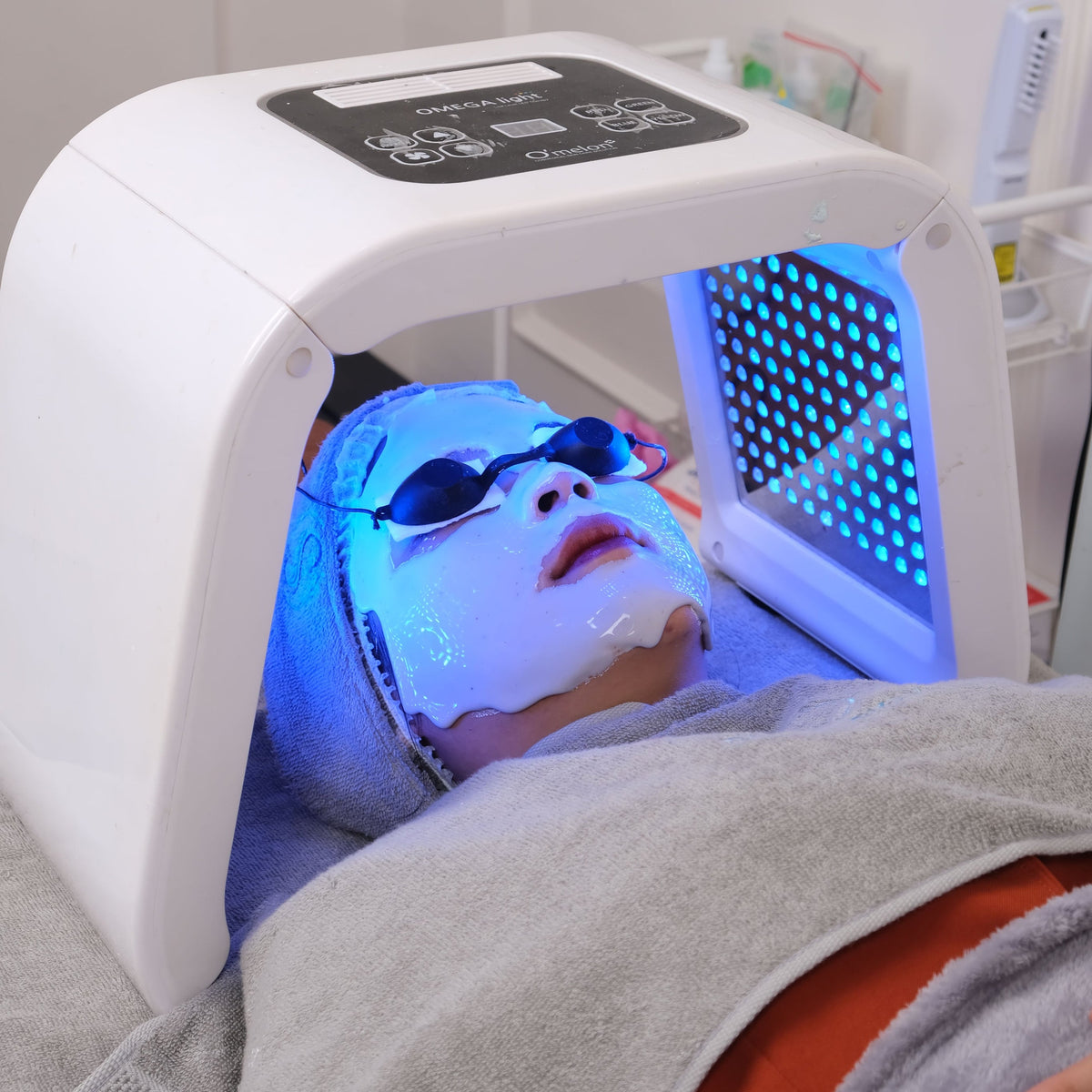 Dispositivi per terapia della luce-53